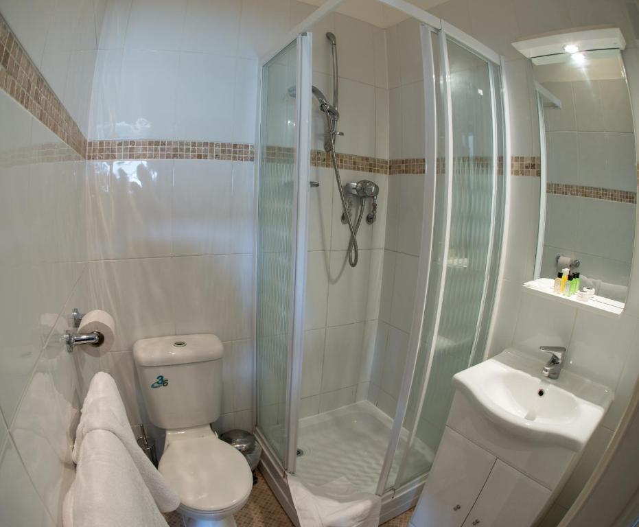 Thomas James Hotel Leamington Spa Pokój zdjęcie